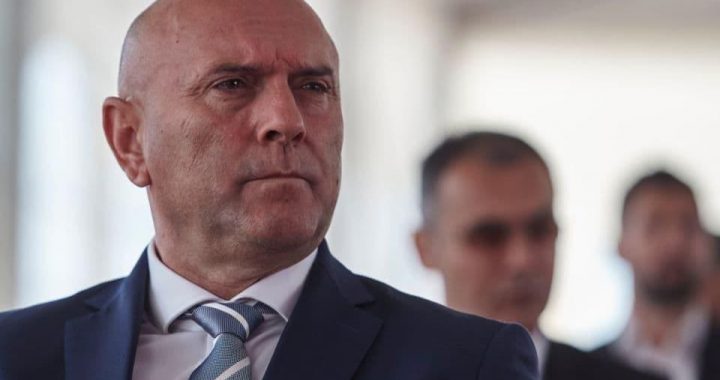 СПС: Подршка из братске Будве од Бате Царевића